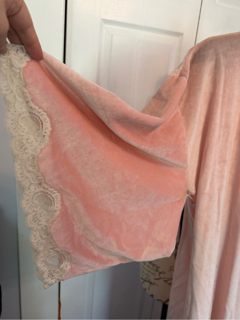 Vintage Christian Dior Pink Lace-Trim Kimono Robe M - Picture 3 of 15